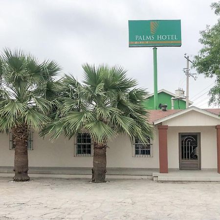 Capital O Palms Hotel, Acuna Ciudad Acuna Ngoại thất bức ảnh