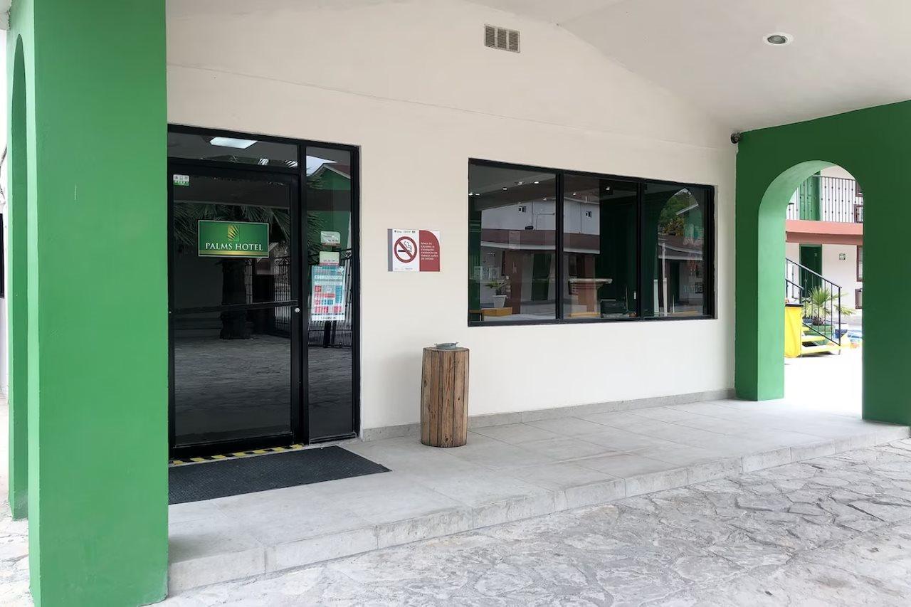 Capital O Palms Hotel, Acuna Ciudad Acuna Ngoại thất bức ảnh
